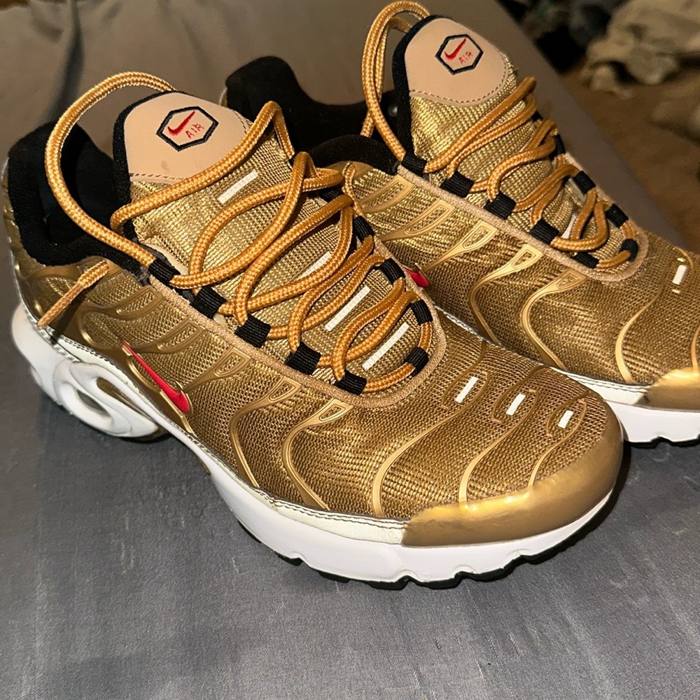 Air max plus